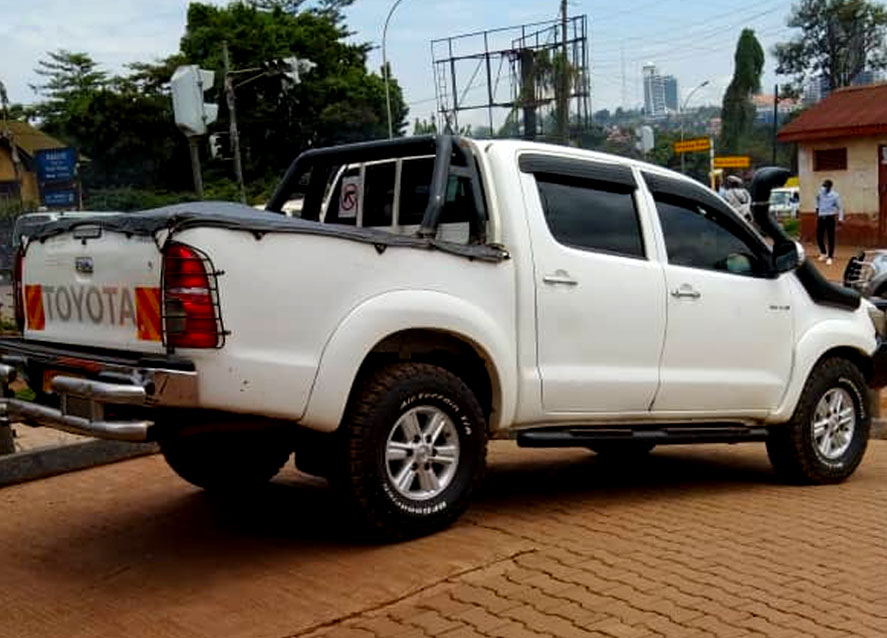 toyota-hilux