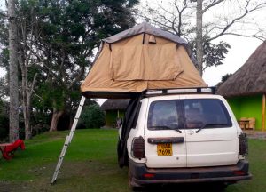 car-with-rooftop-tent