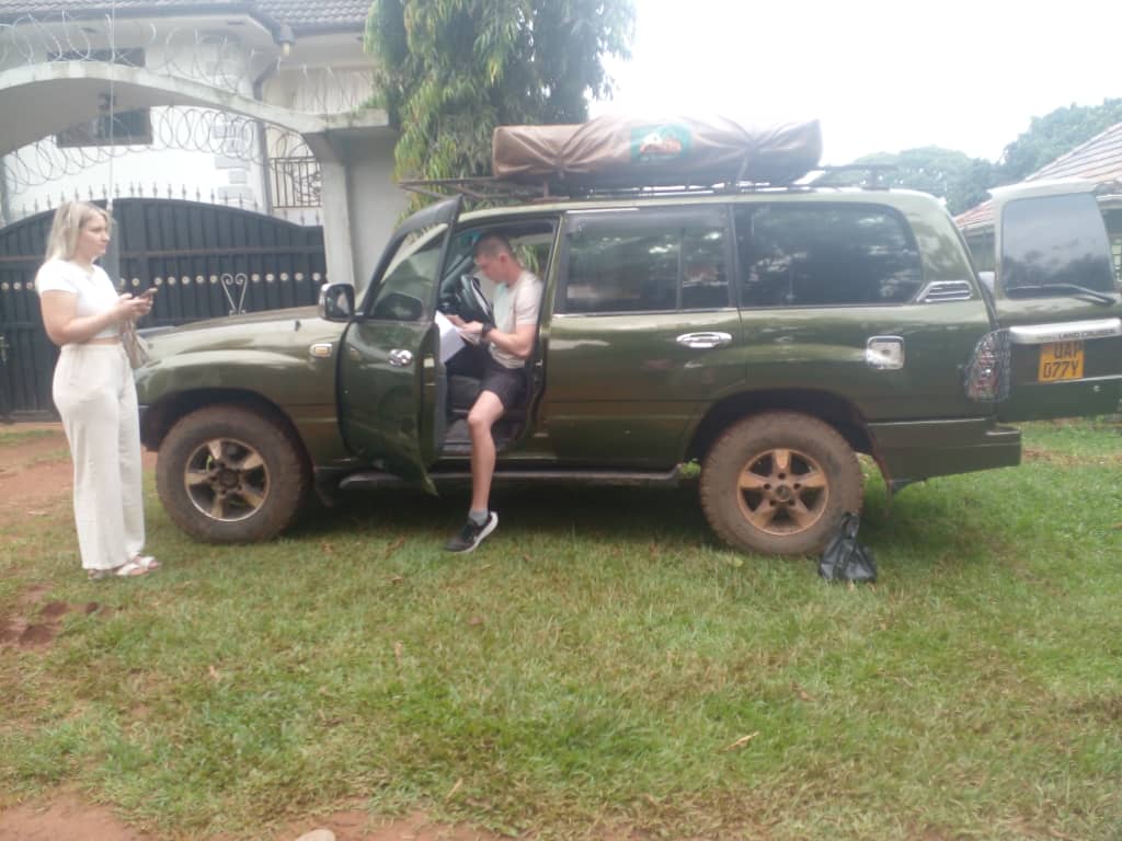 Car hire with two drivers