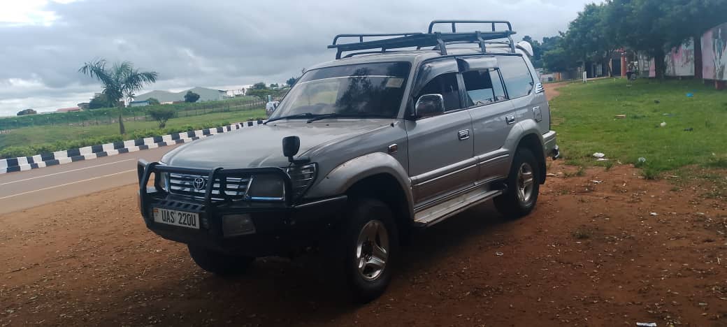 Best Safari Vehicles in Uganda